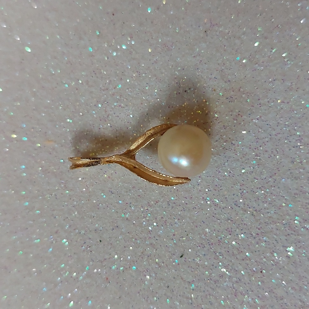 14k Yellow Gold Natural Pearl Drop Pendant 7mm, Vintage